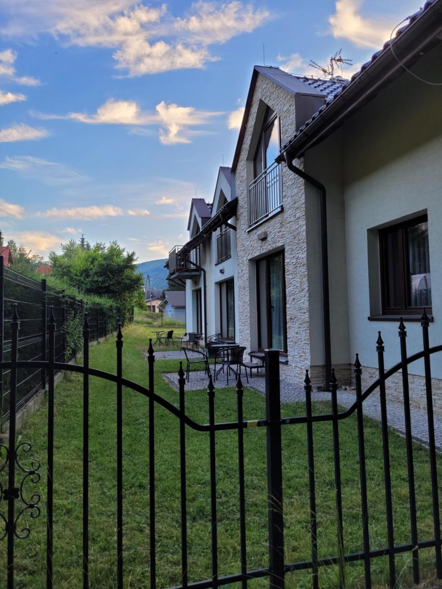 Apartamenty Pod Skrzycznem Szczyrk Exterior photo